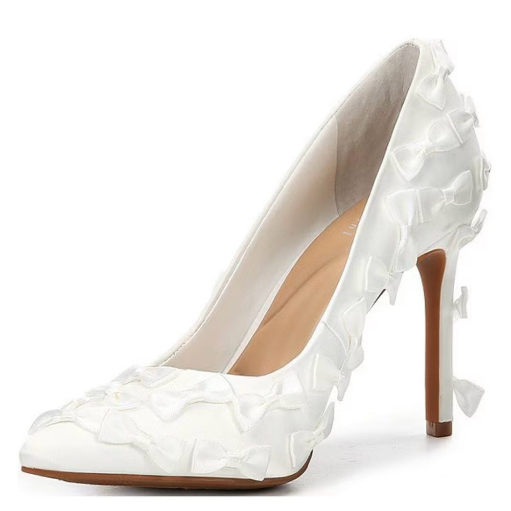 NWT Gianni Bini Bridal Collection Serena Satin Bow Pointed Toe 7 - Picture 5 of 7